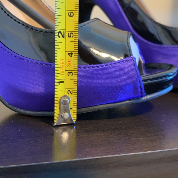 Forever Colorblock Heels - Picture 3 of 10